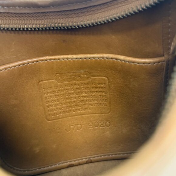 COACH VINTAGE BAG #9020 YELLOW COLOR pre own - Picture 7 of 8